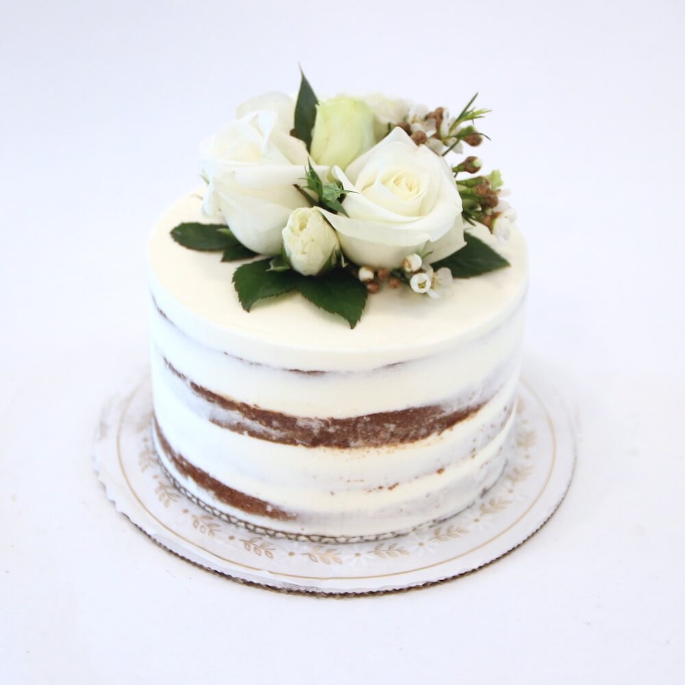 Custom tiered wedding cake and elegant event desserts from Lilac Pâtisserie for a Santa Barbara celebration.