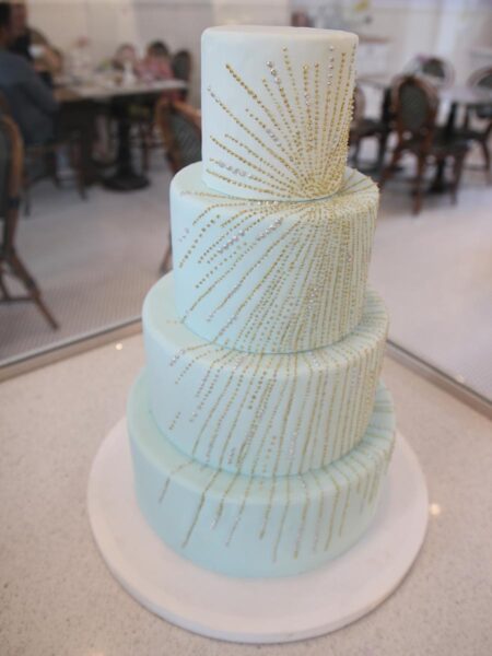 Gold Starburst Wedding Cake