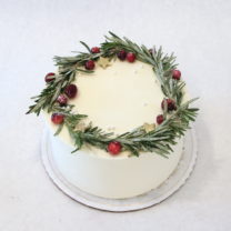 Holiday Wreath Cake 2021