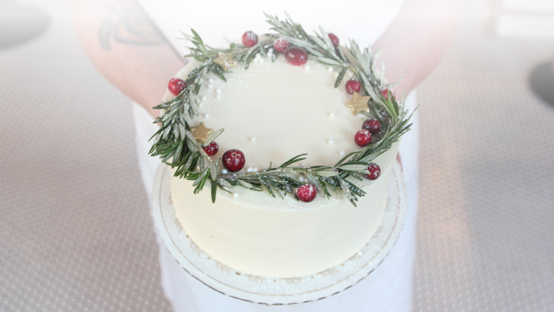 Holiday cakes at Lilac Patisserie